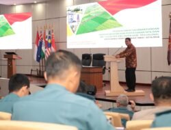 Prajurit TNI AL bersama Mentan Kompak Dukung Program P2L