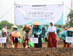 JAKARTA: Keren, Gelar Kegiatan Tanam Serentak untuk Wujudkan Mandiri Pangan