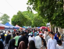 WISATA KULINER: ‘Festival Ngerandu Buko’, Semarak Pasar Takjil Ramadan di Banyuwangi, Jawa Timur