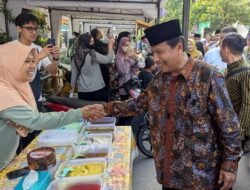 WISATA KULINER: 125 UMKM dan PKL Meriahkan Festival Kampung Ramadan di Rembang