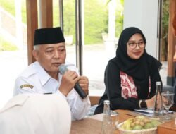 TEBU CENING: Bupati Malang Pelajari Varietas Tebu Cening di Banyuwangi