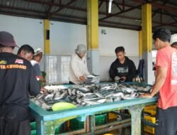 NELAYAN: KKP Perkuat Kelembagaan Nelayan melalui Koperasi Desa Merah Putih