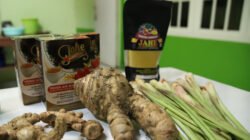HERBAL: Gandeng Jamaah Meracik Rempah, Berhasil Bikin Tujuh Minuman Herbal