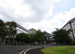 FAPET UGM: Rayakan Dies Natalis ke-56, Perkuat SDM Unggul Lewat Inovasi Pangan Fungsional Asal Ternak