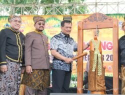 MANGGA: Festival Mangga Istana di Desa Penggarit, Pemalang, Jateng Bikin Bangga