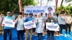 NELAYAN: 12 Mesin Kapal Diserahkan untuk Nelayan di Kabupaten Banyuwangi, Jawa Timur